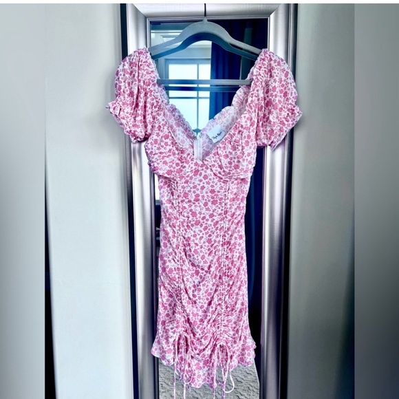 Isabella’s Cabinet Sky to Moon Pink Floral Mini Dress - Picture 4 of 4
